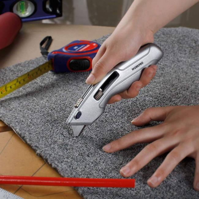 alet WORKPRO geri çekilebilir maket bıçağı ve 2 ekstra bıçakla birlikte otomatik olarak geri çekilen kasa dahildir modern LJR641